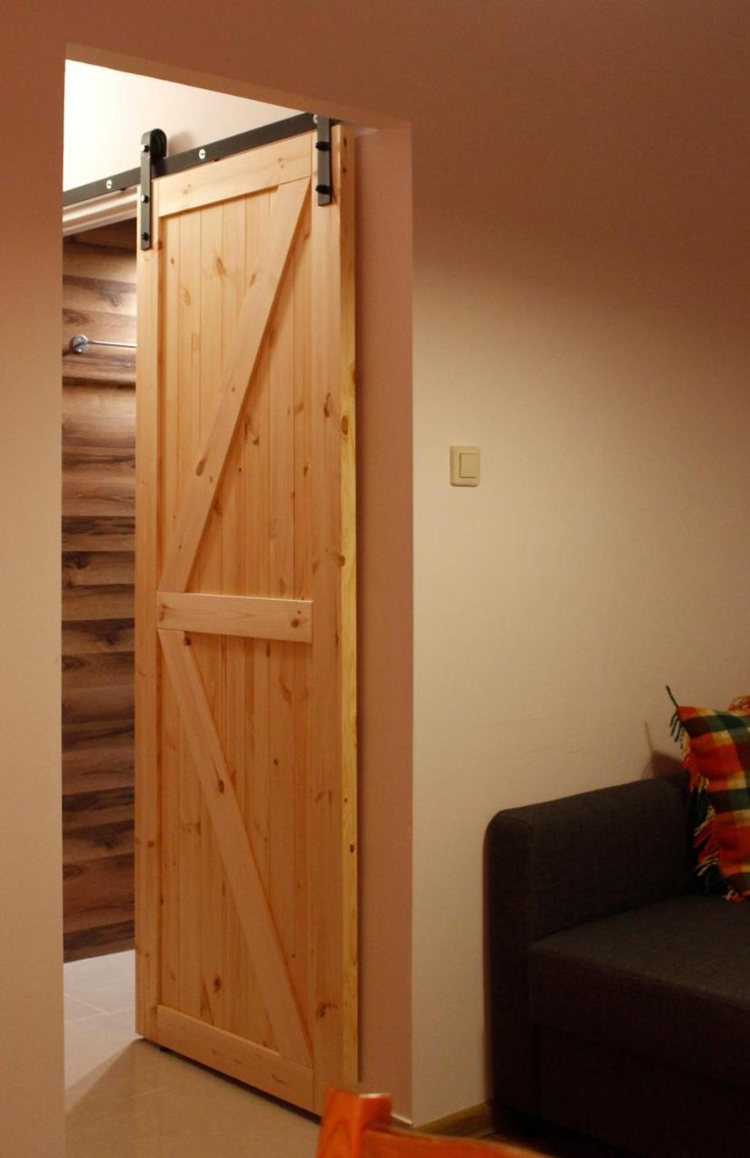 Willa Pod Aniolem - Pokoje Goscinne & Apartamenty Z Widokiem Na Gory Szczyrk Exterior photo