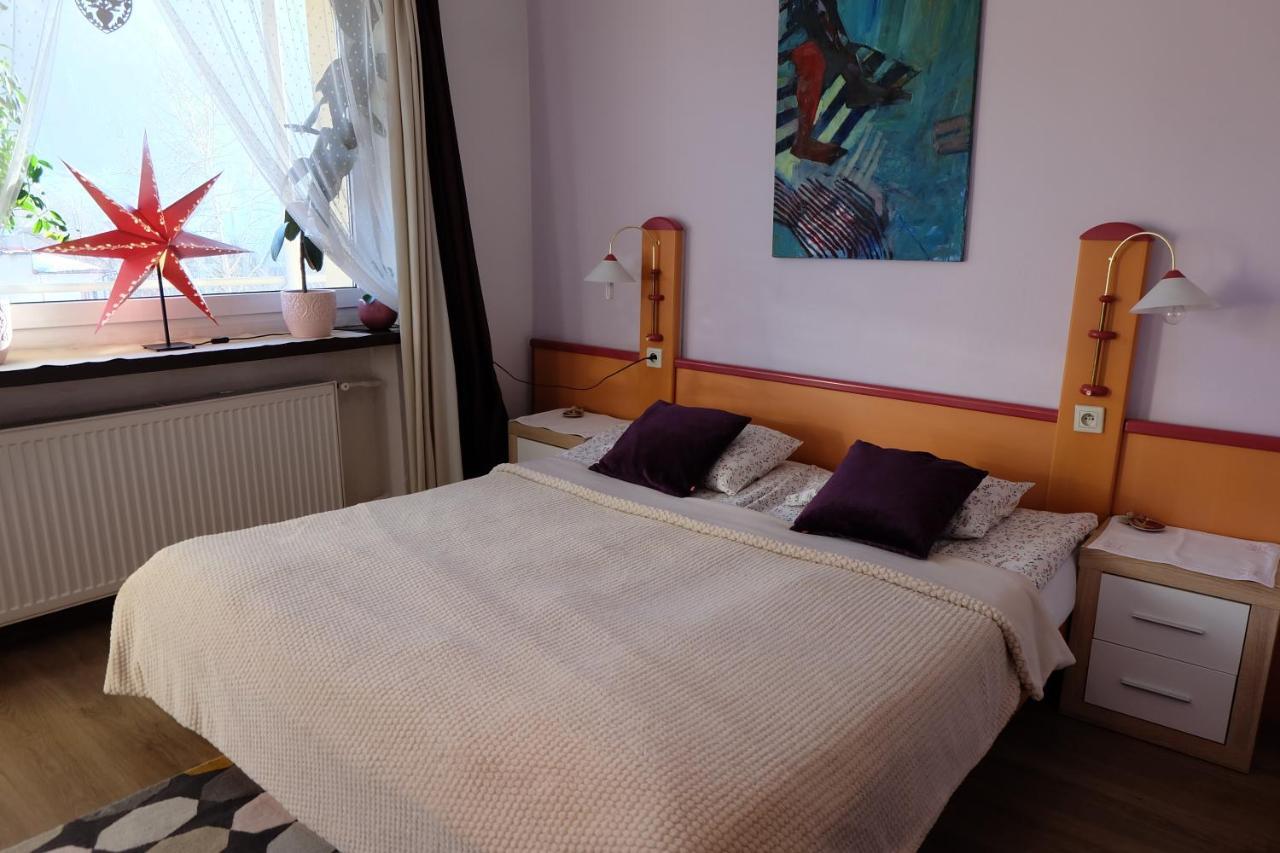 Willa Pod Aniolem - Pokoje Goscinne & Apartamenty Z Widokiem Na Gory Szczyrk Exterior photo
